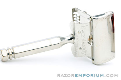 1914-27 Ever Ready Hood Style Single Edge Safety Razor Set