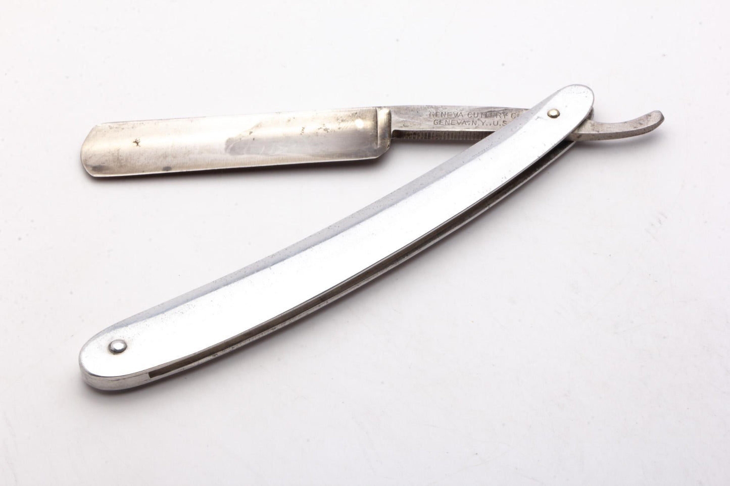 5/8" Geneva Cutlery Co. Classics on Clearance Straight Razor With Steel Scales