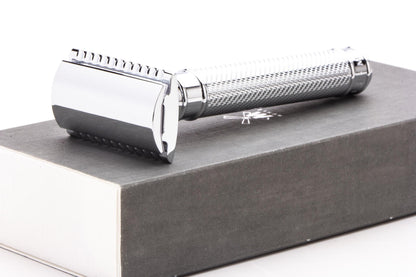 MÜHLE | R89 Grande Chrome Closed Comb Safety Razor | Pre-Owned
