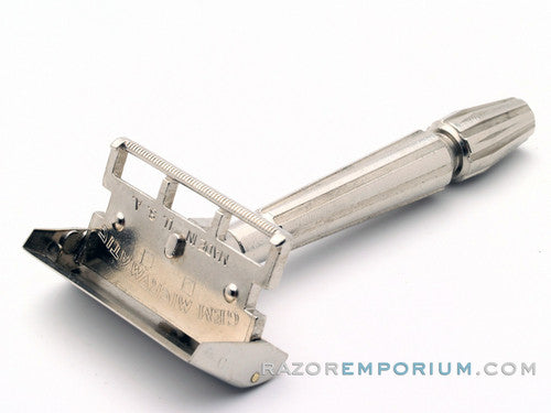 1940's Gem Micromatic Bullet Tip Single Edge Safety Razor