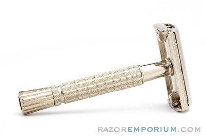 1964 Gillette Flair Tip Super Speed DE Safety Razor - J1