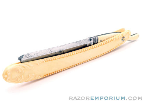 5/8" Wilbert "Wilbert Regal" Straight Razor Barbers Notch | Chicago, Ill.