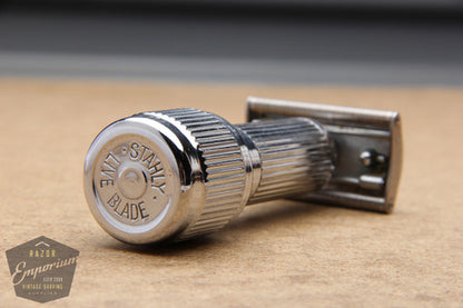 Stahly Live Blade Wind-Up Vibrating DE Safety Razor - Chrome Handle w/ Box