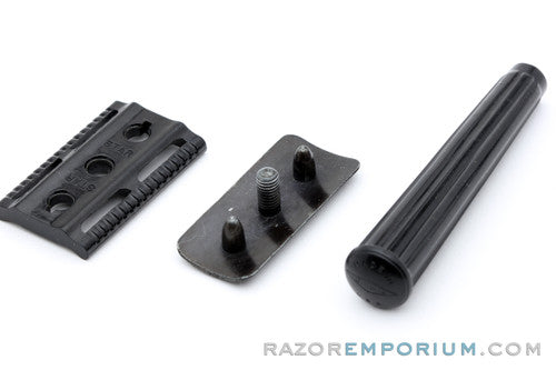 1940's Gillette Bakelite Handle DE Razor Mint Set