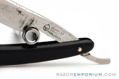 5/8" The Grelot 68 6/8 Hospital Medaille D'or Straight Razor | France