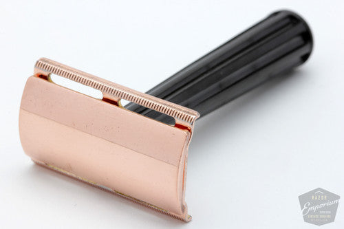 1940's Gillette Post WWII Bakelite Handle Tech DE Safety Razor