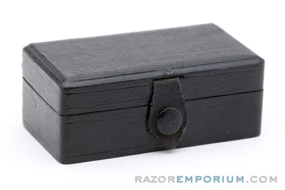 1919 Kampfe Brothers Star Super Six  Single Edge Safety Razor w/ Orig. No. 4 Black Leather Case
