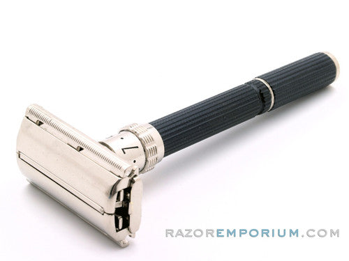 1969 O3 Gillette Super 109 Long Handle Super Adjustable DE Safety Razor