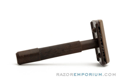 1931 Phillips 'Philite' Plastic Double Edge Safety Razor Set