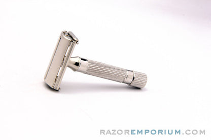 1948-51 Gillette Executive Double Edge Safety Razor in Ostrich Leather Case with Blades