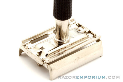 1979 Z1 Gillette Black Handle Super Speed Safety Razor