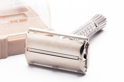 1964 J1 Gillette Flare Tip DE Super Speed Safety Razor Set | Original Condition
