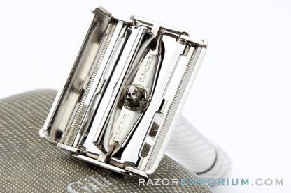 1950's Gillette British Aristocrat No. 66 Safety Razor in Case