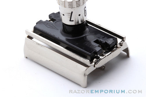 1980 Gillette Super Adjustable "Black Beauty" DE Safety Razor Set A1