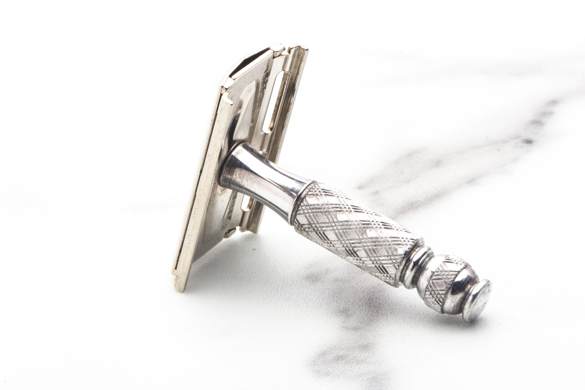 1973 T2 Gillette Spiral Ball End Tech Travel Safety Razor | Original Condition