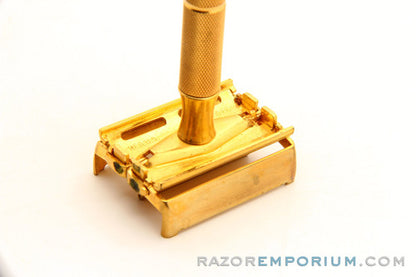 1940 Gillette Milady Decollete DE Safety Razor in White Case (Christmas special edition)