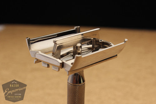 Gillette 1947-51 Notched DE Super Speed Safety Razor * Nickel REVAMPED