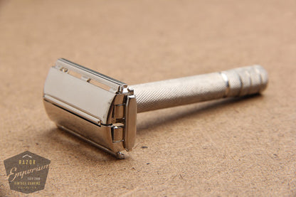Gillette 1954 Notched Original Super Speed (DE) Safety Razor- Z3
