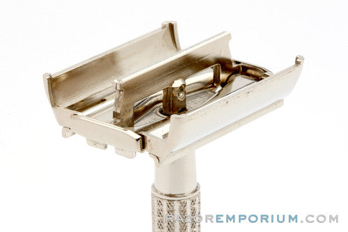1956 B3 Gillette Regular Flare Tip DE Super Speed Set w/ Case & Blade Bank