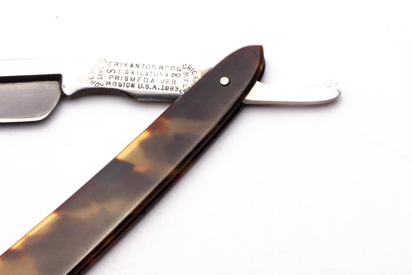 5/8" Skyddsmarke 1883 Frameback Classics on Clearance Straight Razor