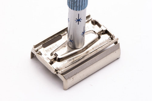 1971 R2 Gillette Blue Star Lady Gillette Double Edge Safety Razor| Original Condition