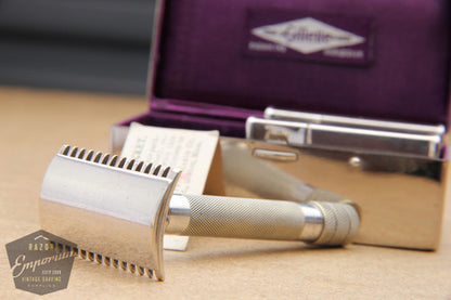 Gillette 1908 Single Ring Old Type Set in Metal Case w/ Blade Banks MINT