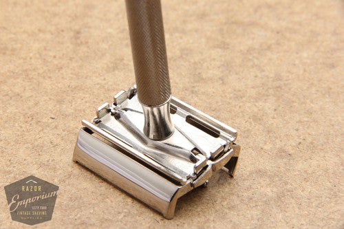 Gillette 1940's Notched Super Speed Safety Razor ** Nickel REVAMPED