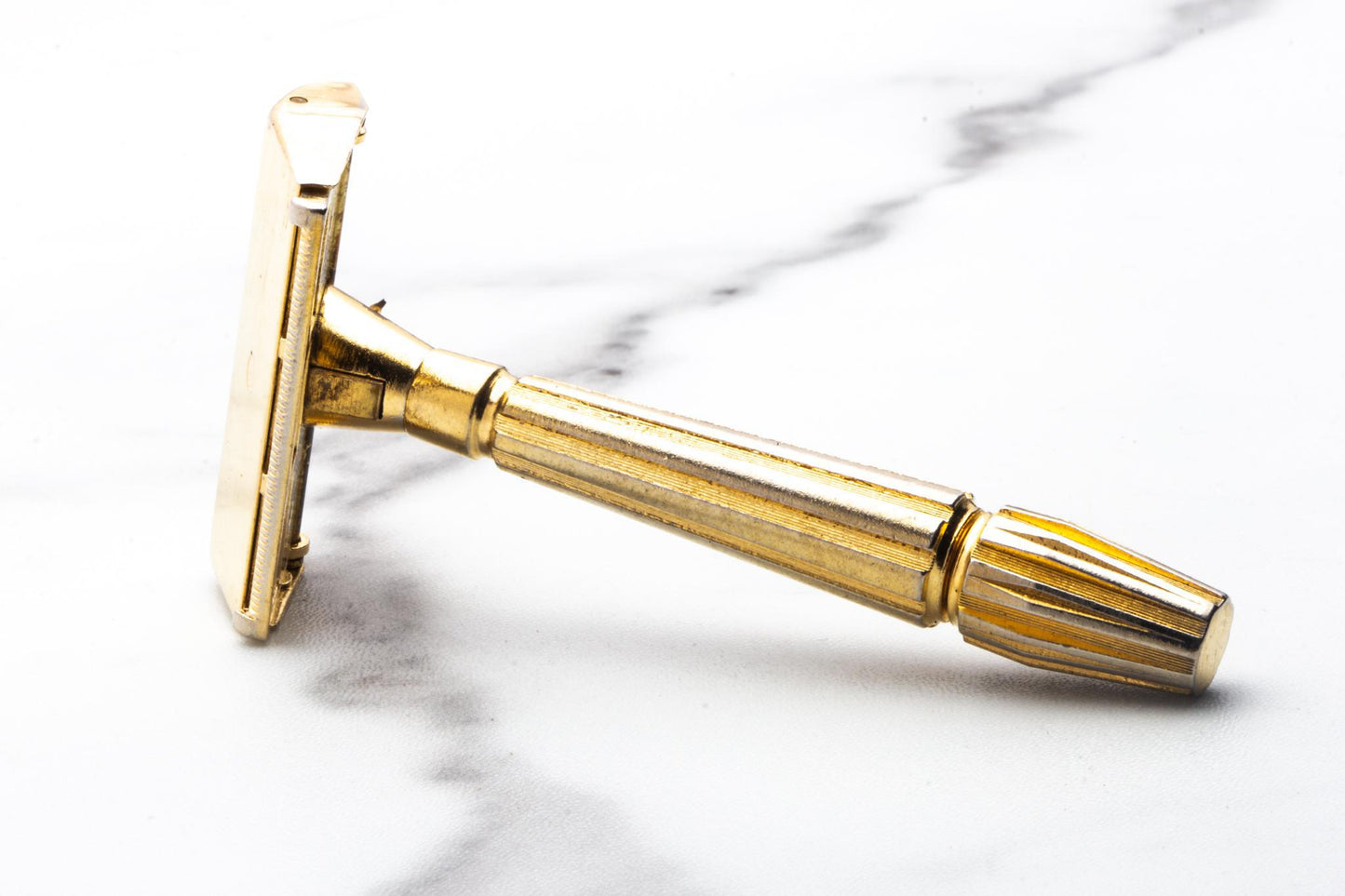 1940's Gem Micromatic Gold "Bullet Tip" Single Edge Safety Razor in Original Blue Case | Original Condition
