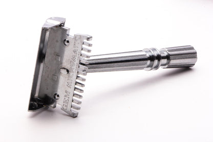 1930s Gem Micromatic Razor Single Edge in Bakelite Case | Original Condition