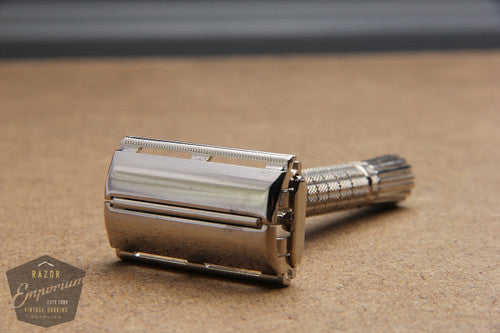 Gillette 1957 Flair Tip Super Speed DE Safety Razor -- C1