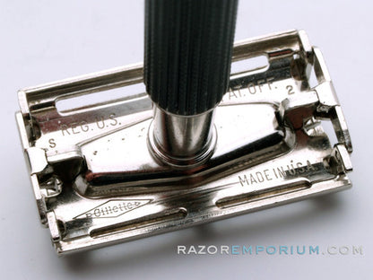 1972  S2 Gillette Black Handle Super Speed Safety Razor
