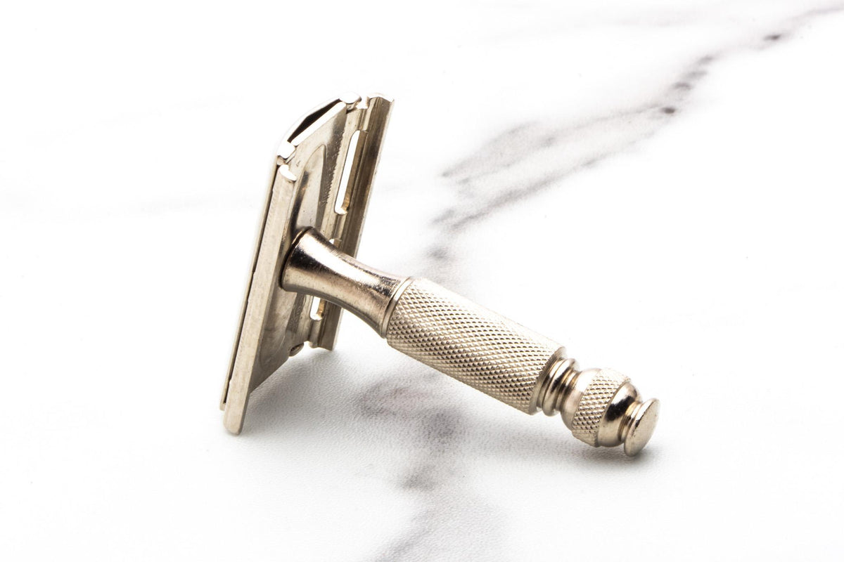 1964 J4 Gillette "His" Ball End Travel Double Edge Safety Razor Set | Original Condition