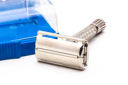 1950's Gillette Flare Tip Rocket Double Edge Safety Razor With Case | Original Condition