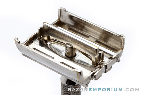 1941 Gillette DE Ranger Tech TTO DE Razor