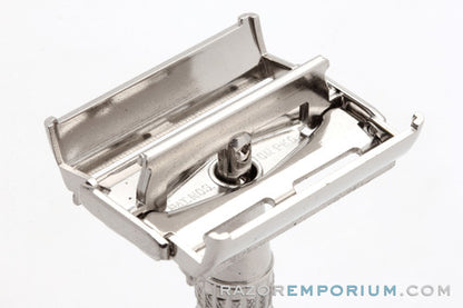 1959 Gillette E1 Red Tip Heavy Super Speed Double Edge Razor
