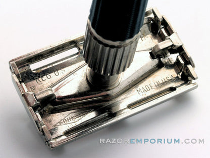 1968 N1 Gillette Knack TTO DE Safety Razor
