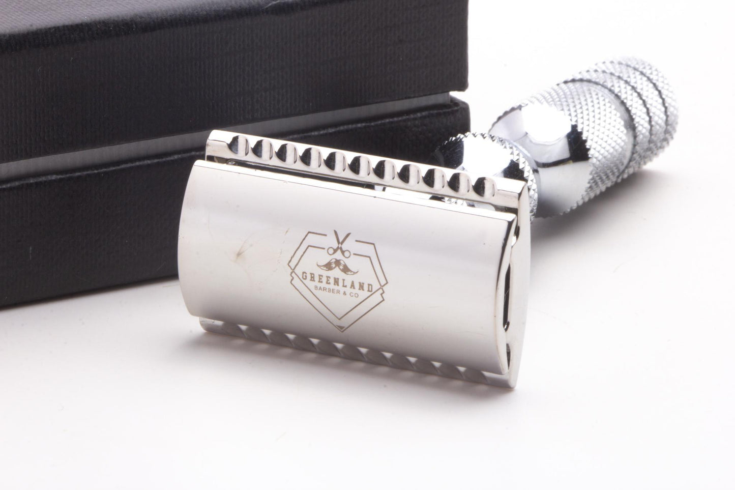 Greenland Barber & Co. | Pre-Owned Three Piece Double Edge Safety Razor