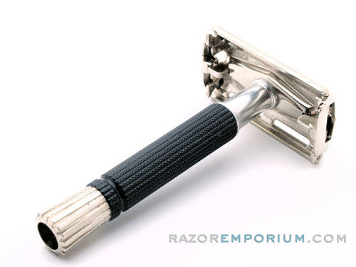 1966 L4 Gillette Black Handle DE Super Speed DE Safety Razor