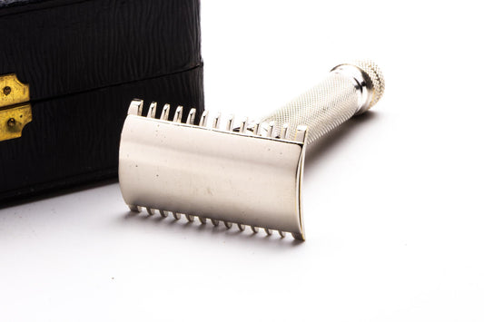 LeCoq Safety Razor and Combination Set in Case | Original Condition