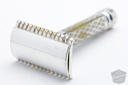 1921 Gillette New Improved Tuckaway Safety Razor