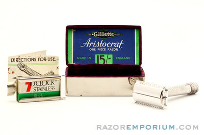 1948 Gillette Aristocrat No. 15 DE Safety Razor w/ Metal Case & Instructions | Made in England
