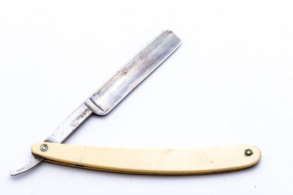 5/8" 1-45 R.Heinisch Classics on Clearance Straight Razor