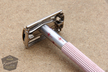 Gillette 1970 Pink Star Lady Safety Razor P1