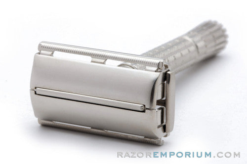 1955 Gillette Flair Tip DE Super Speed Safety Razor A4