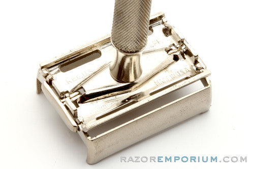 1941 Gillette Ranger Tech TTO Safety Razor Set w/ Case & Blades
