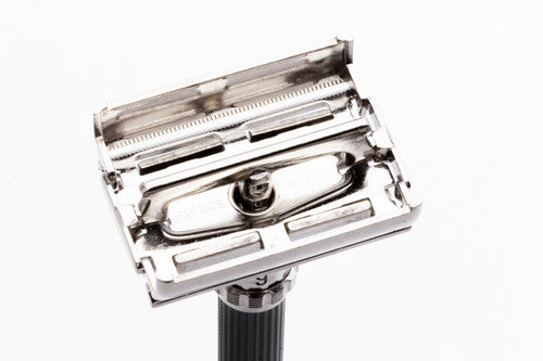 1974 Gillette Super Adjustable 109 Safety Razor U1