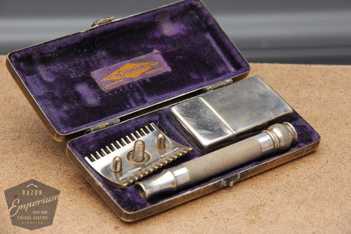 Gillette 1920's Basketweave Pocket Edition - Old Type  DE Razor Set