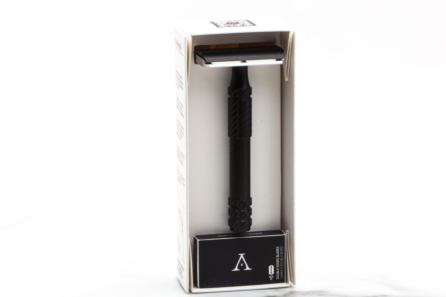Ayslworth Razor | APEX-AL - Jet Black Aircraft Silver - Predator