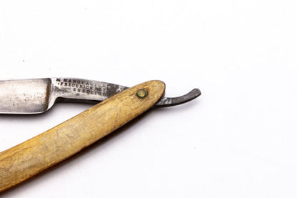 6/8" Fredrick Reynolds Classics on Clearance Straight Razor | Sheffield, England