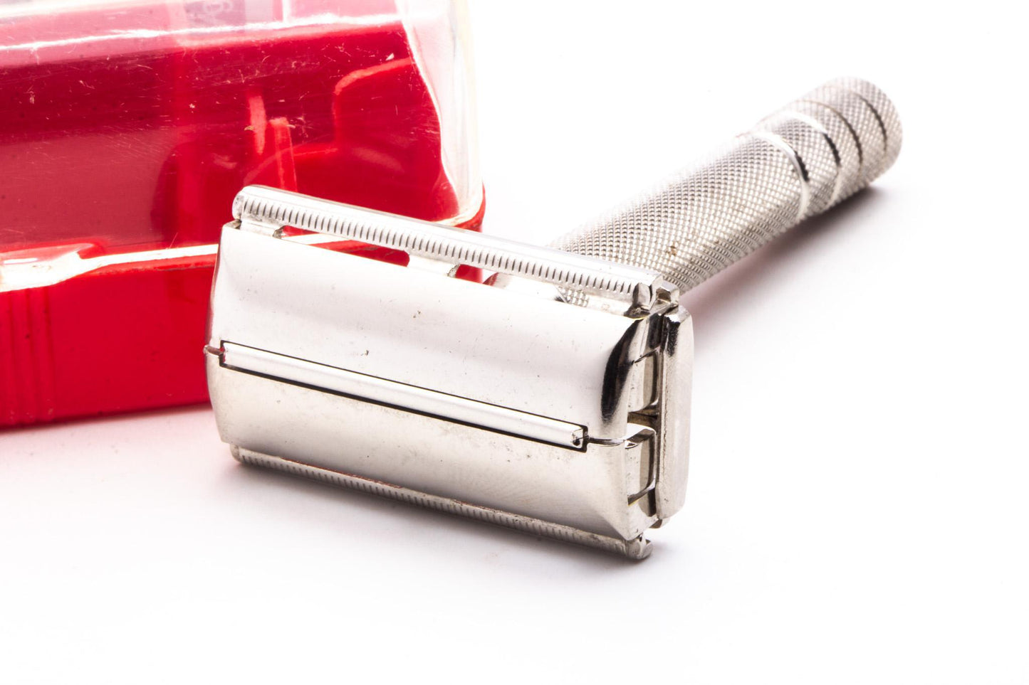 1953 Y4 Gillette Super Speed Double Edge Safety Razor Set With Original Red Case | Original Condition